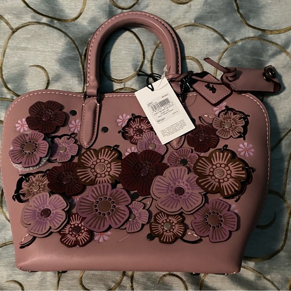 Coach Handbags - 🌸COACH DAKOTAH SATCHEL TEA ROSE in DUSTY ROSE